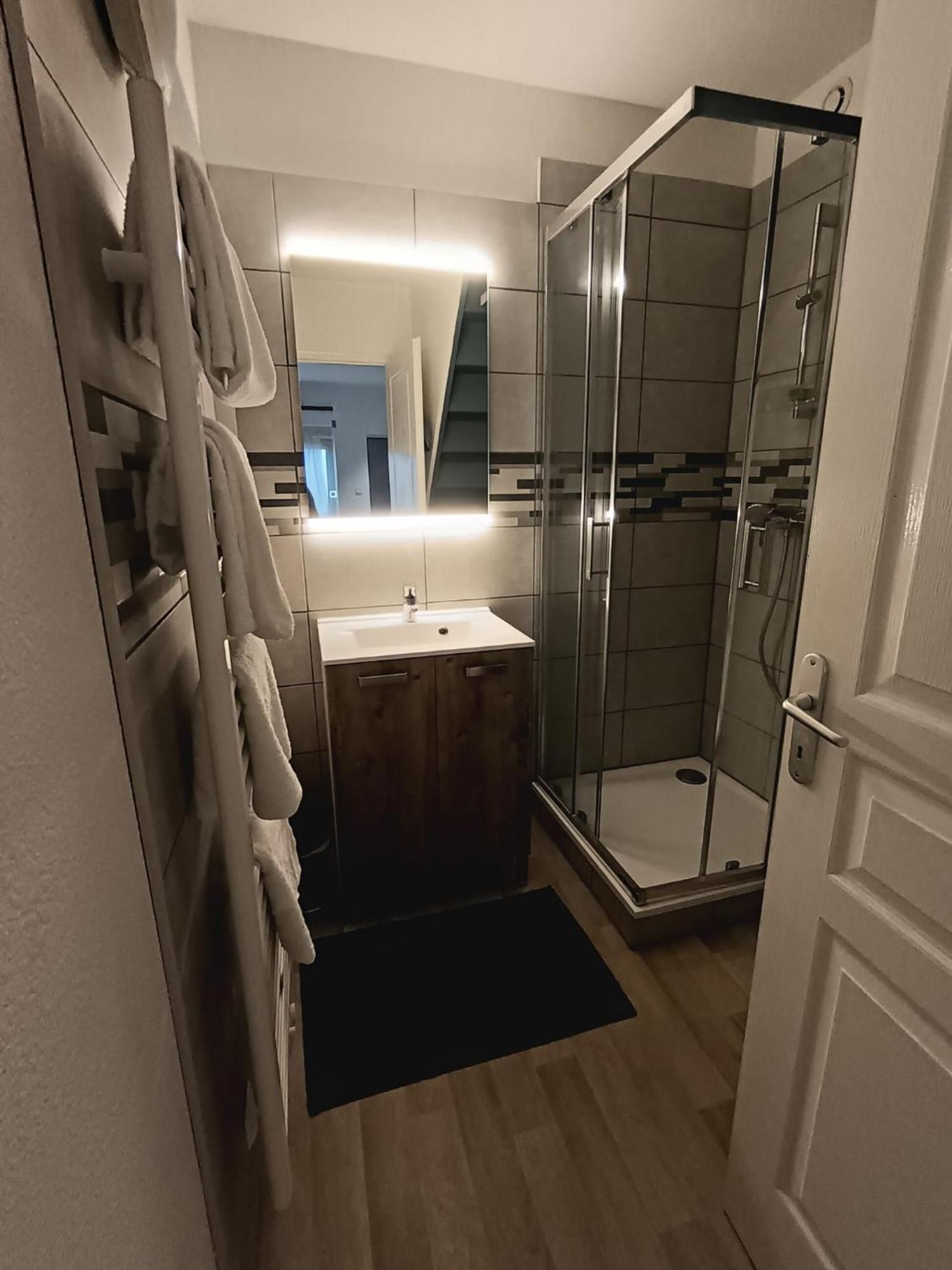 Ferienwohnung T2 Cosy En Duplex Libourne Exterior foto